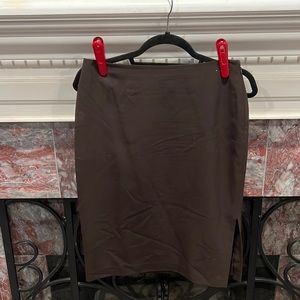 Brown pencil skirt